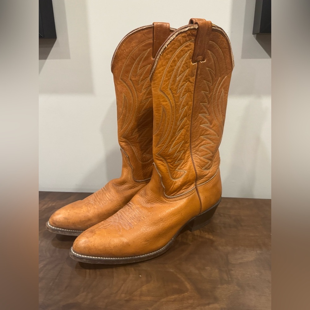 Nocona Light Brown Western Boots - Picture 2 of 10